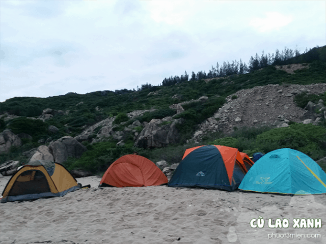 Dựng lều cắm trại
