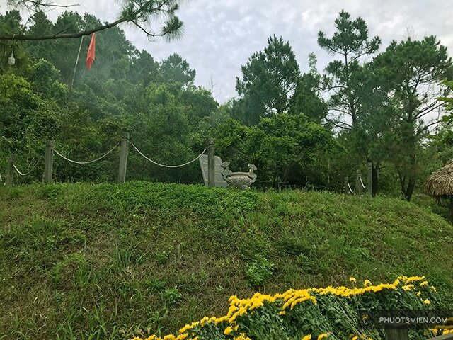 Tombstone General's " Vo Nguyên Giap"