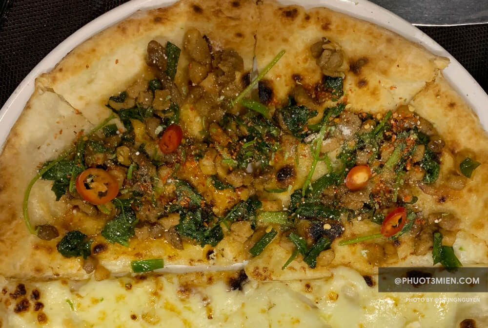 Pizza Vịt Hơ Mông