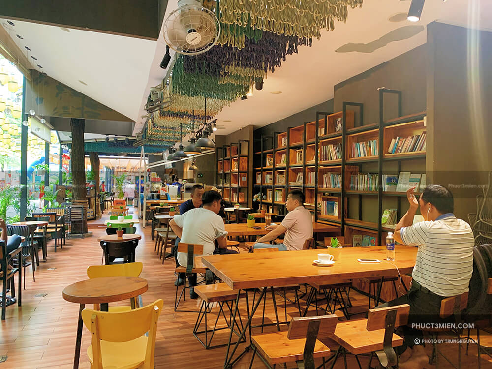 quán cafe tại Đường Sách Nguyễn Văn Bình