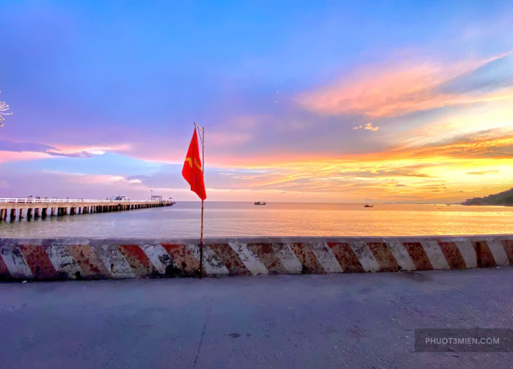 Nhà nghỉ vân tiến hòn sơn