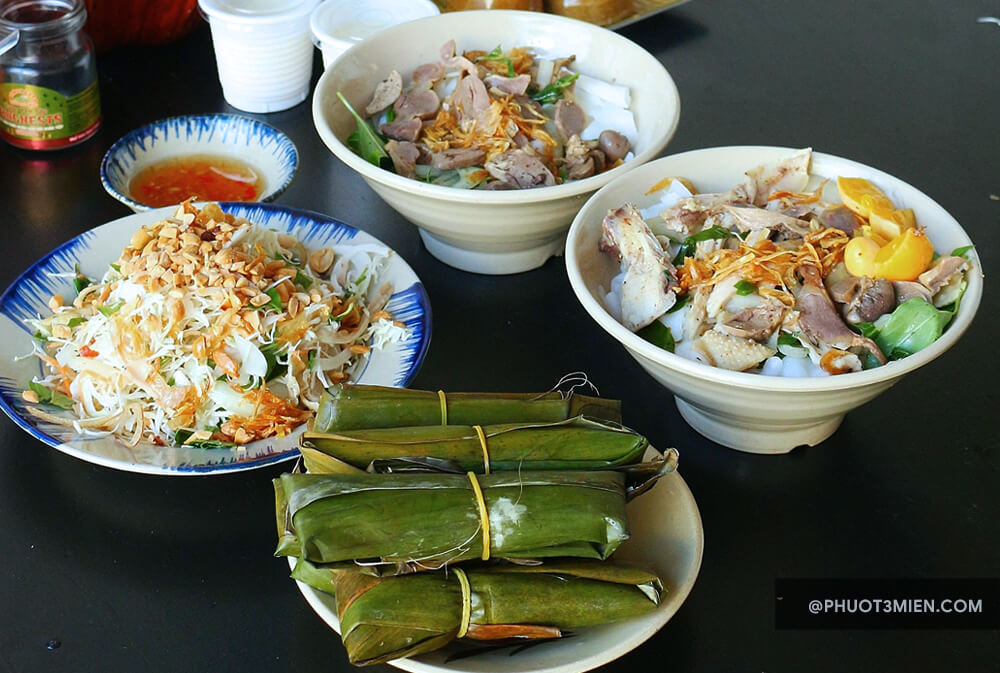 bánh ướt lòng gà Thảo