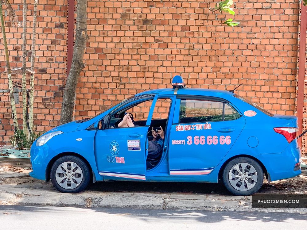 xe 4 chỗ sao taxi phú yên